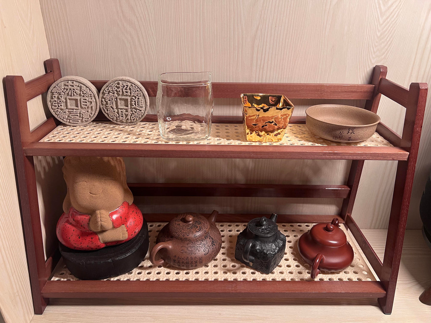 Experience Stillness and Strength – Handcrafted Yixing Clay Teacup with “Raw Jade” Inscription