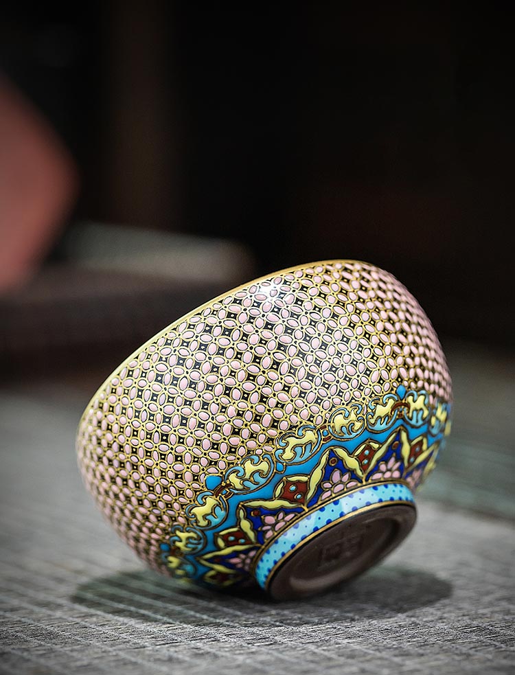 Exquisite Lacquer Art Teacup - Handcrafted Masterpiece by Cai Zhiqiang