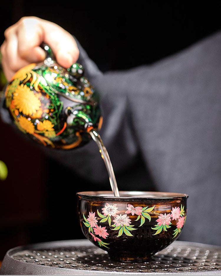 Handcrafted Lacquer Zisha Teapot with Kintsugi-Inspired Golden Chrysanthemum Design