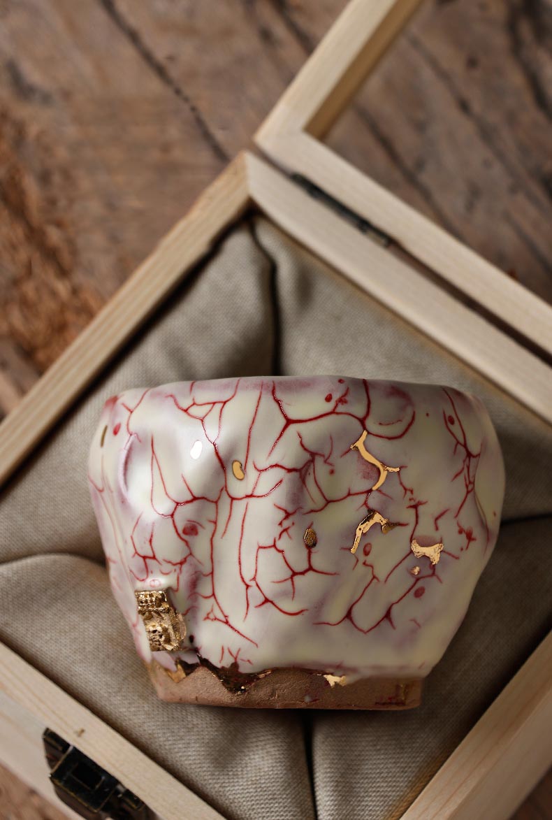 Handcrafted Shino Burnished Gold Crab Claw Tea Cup with Traditional Taiwanese Clay