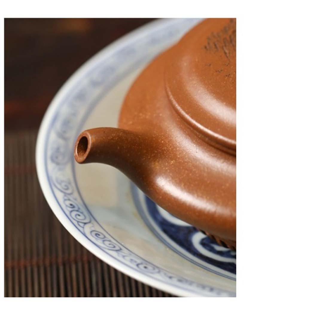 Handcrafted Yixing Clay Flat Teapot 150 cc