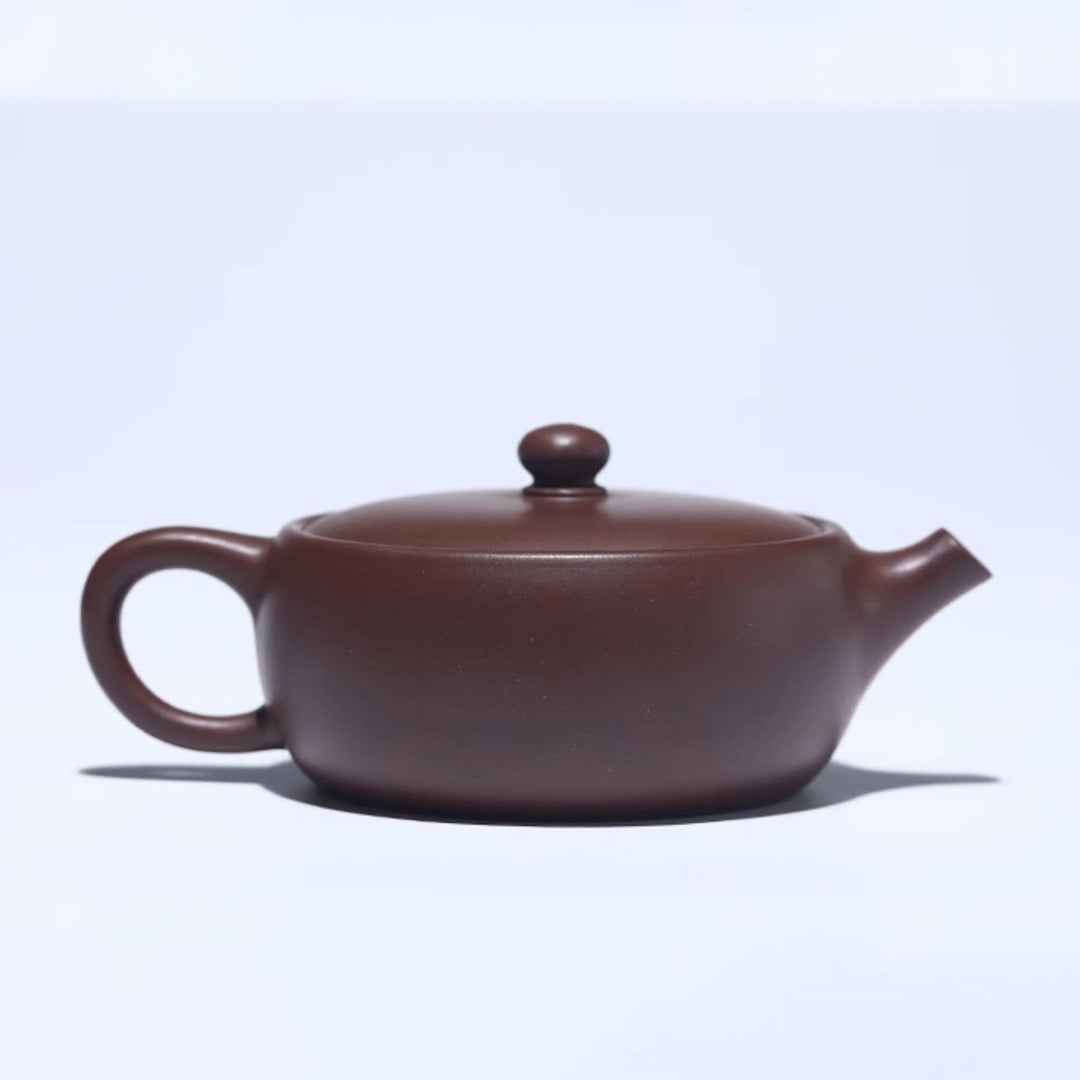 Handcrafted Yixing Zisha Flat Teapot – 170cc, Genuine Original Ore Purple Clay, Elegant and Functional