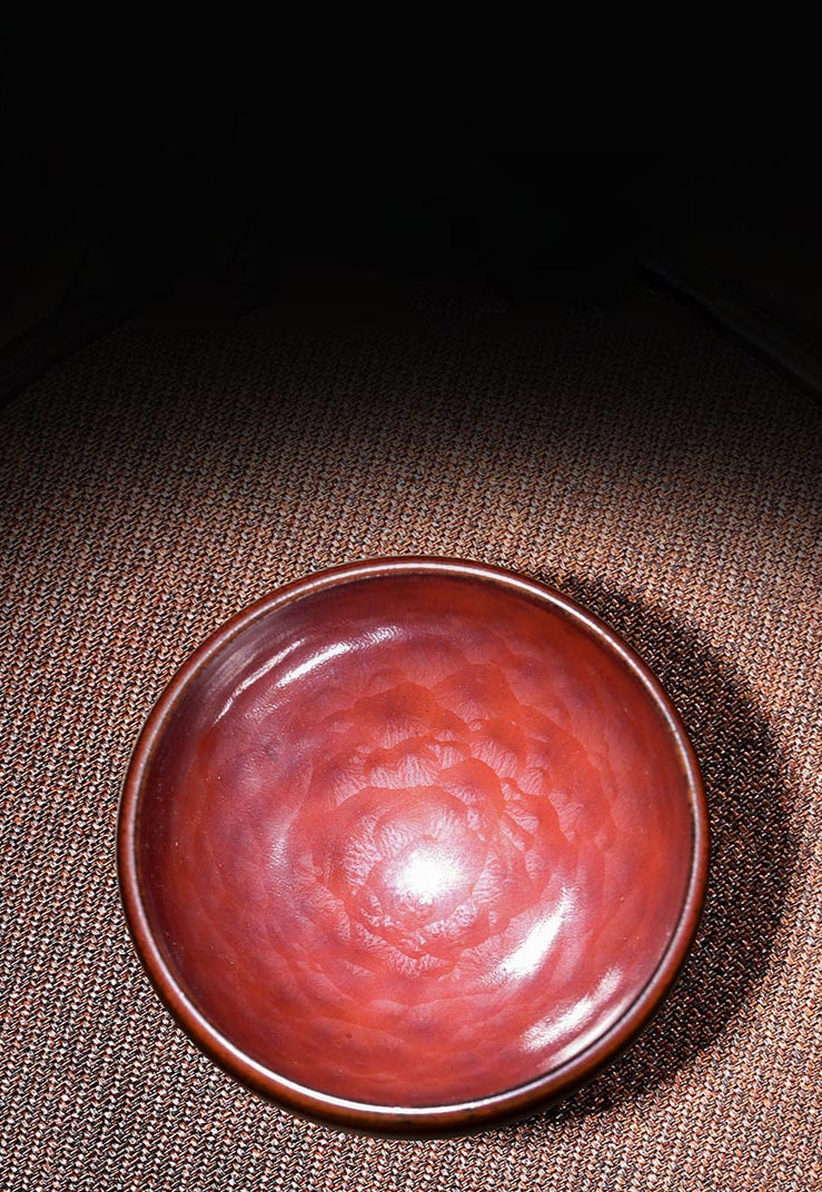 Echoes of Antiquity – Handcrafted Persimmon-Red Hammered Teacup in Song Dynasty Style