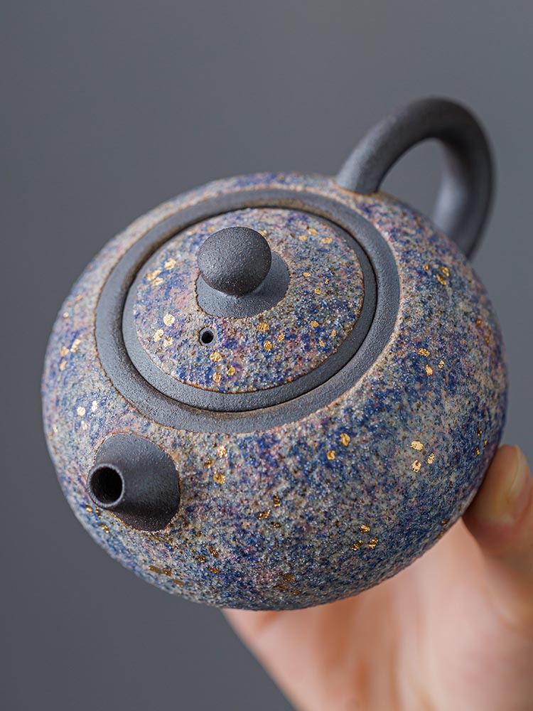 Master Lin Peifu’s Handcrafted Mineral-Glazed Teapot – Wood-Fired Elegance with Natural Stone Textures