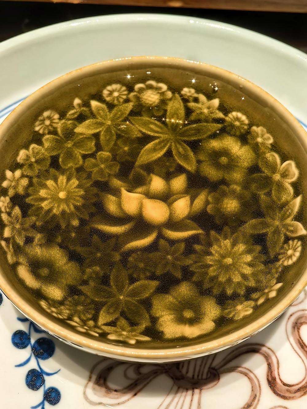 Qingyun Blossom Pu'er Cup - Exquisite Longquan Celadon Tea Masterpiece