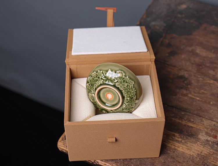 Qingyun Blossom Pu'er Cup - Exquisite Longquan Celadon Tea Masterpiece