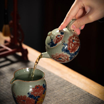 Exquisite Hand-Painted Peony Teapot – Jingdezhen Underglaze Blue Artisan Craft