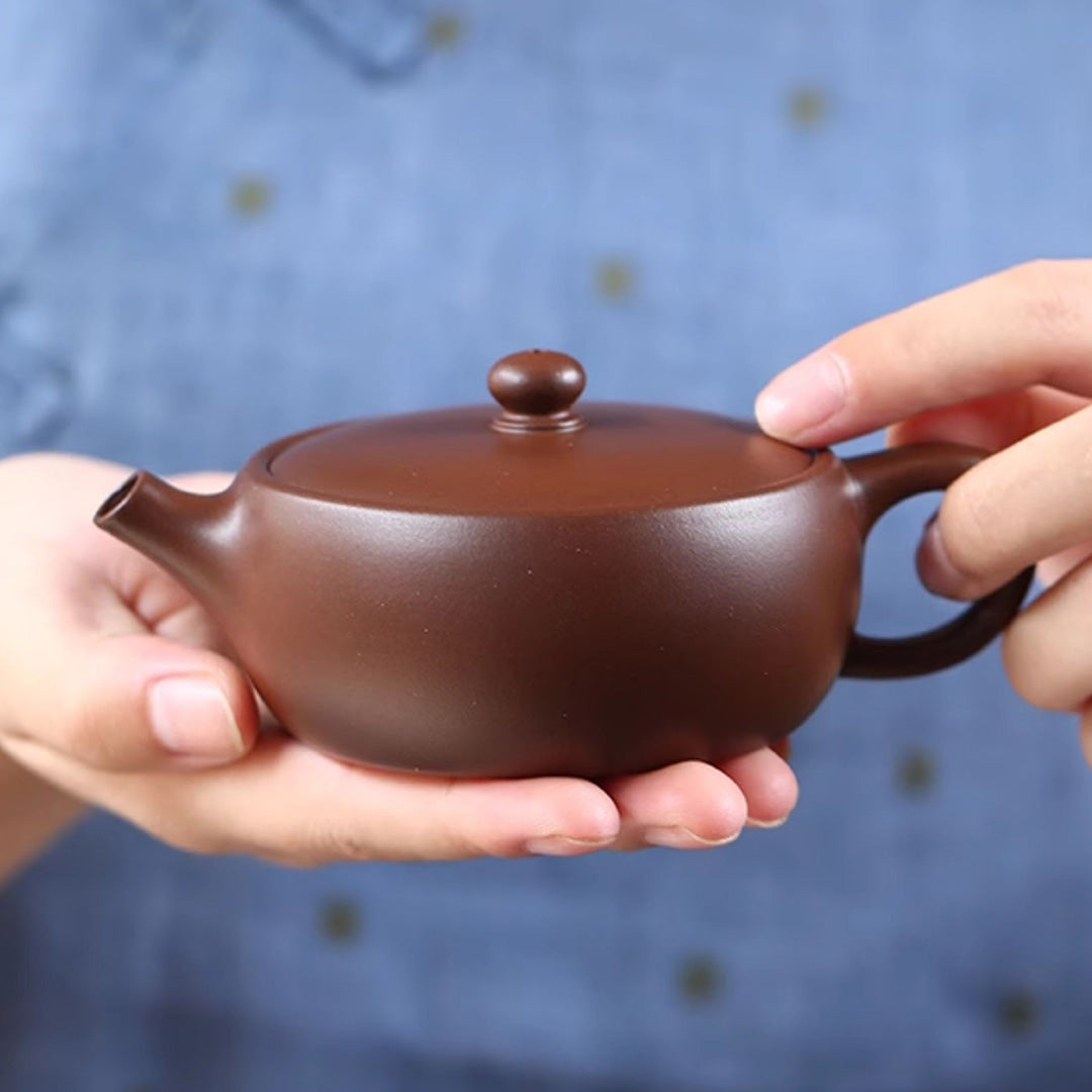Handcrafted Yixing Zisha Flat Teapot – 170cc, Genuine Original Ore Purple Clay, Elegant and Functional